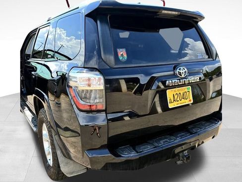 Used 2018 Toyota 4Runner SR5 Premium AWD/4WD image 3