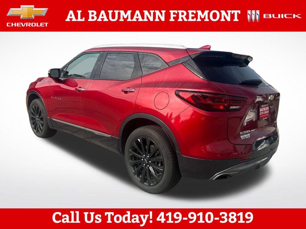 Used 2023 Chevrolet Blazer Premier AWD/4WD image 3