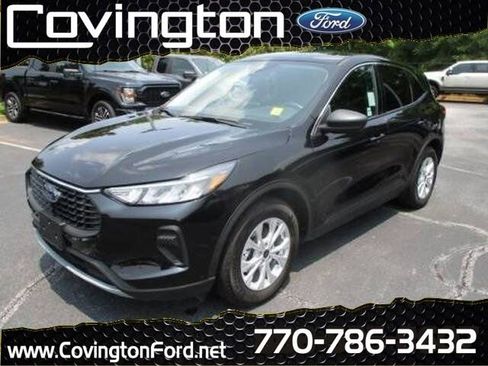 Used 2024 Ford Escape Active image 1