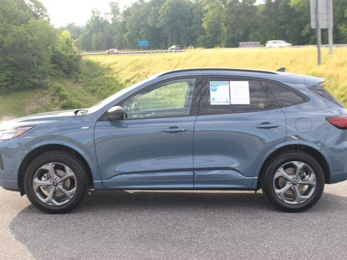 Used 2024 Ford Escape ST-Line w/ Tech Pack #1 AWD/4WD image 4