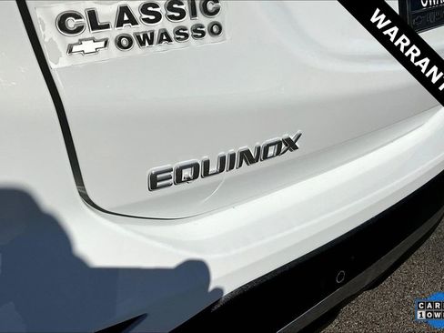 Used 2023 Chevrolet Equinox LT image 23