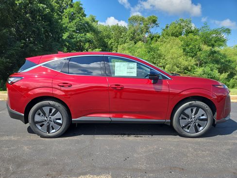 New 2025 Nissan Murano SL image 2