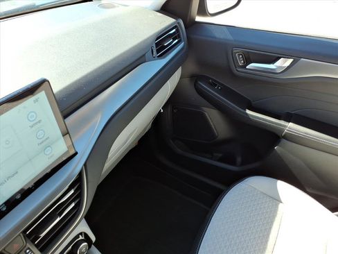 Used 2024 Ford Escape Active w/ Tech Pack #2 image 17