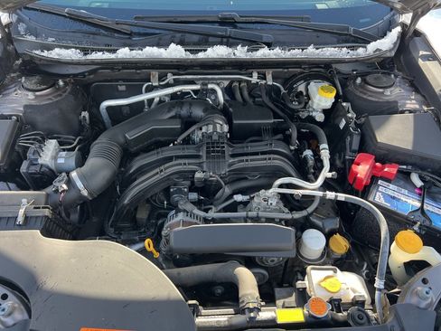 Used 2021 Subaru Outback Premium image 26