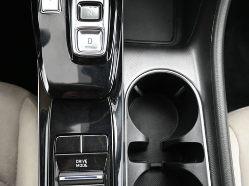 Certified 2023 Hyundai Sonata SE w/ Cargo Package FWD image 19