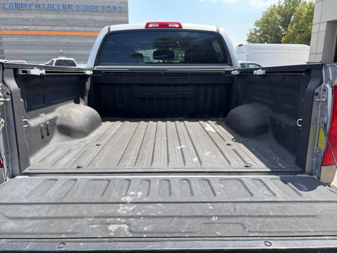 Used 2015 Toyota Tundra Platinum AWD/4WD image 30