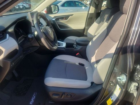 Used 2023 Toyota RAV4 XLE w/ Convenience Package image 15