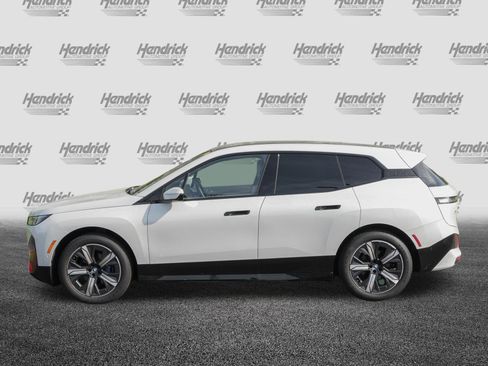 Certified 2024 BMW iX xDrive50 w/ Premium Package AWD/4WD image 6