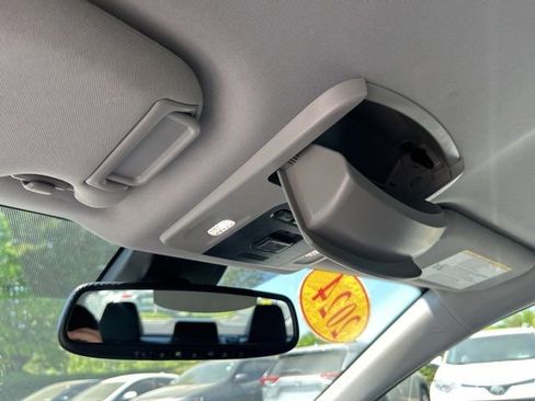 Used 2024 Toyota Camry XSE image 30