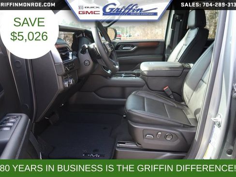 New 2026 GMC Yukon Denali w/ Sun & Power Step Package AWD/4WD image 10
