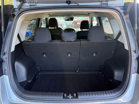 Used 2025 Kia Soul LX w/ LX Technology Package FWD image 28