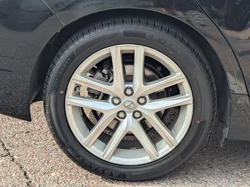 Used 2014 Lexus CT 200h image 7