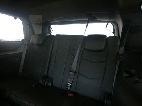 Used 2017 Cadillac Escalade Platinum image 36