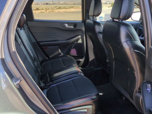 Used 2023 Ford Escape ST-Line w/ Tech Pack #1 image 31