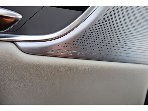 Used 2020 Cadillac XT6 Premium Luxury FWD image 31