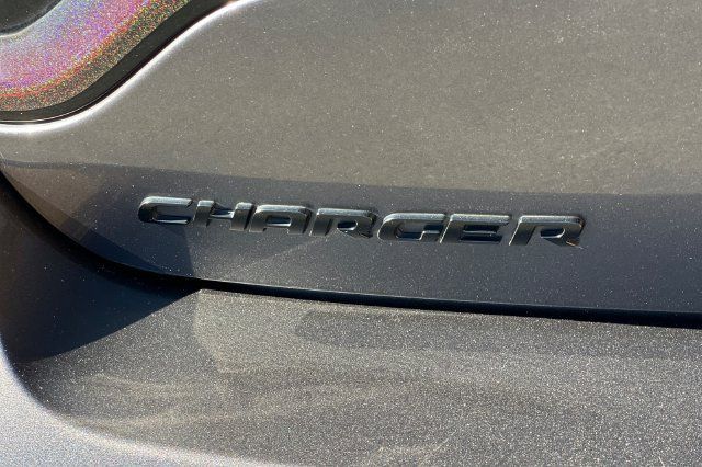 Used 2020 Dodge Charger R/T RWD image 31