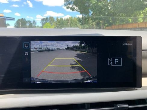 Certified 2025 Hyundai Tucson SEL FWD image 19