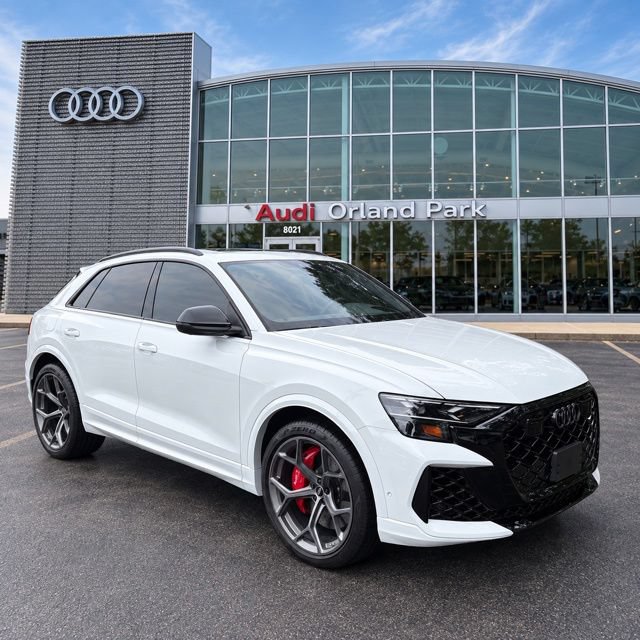 Used 2025 Audi RS Q8 performance AWD/4WD image 7
