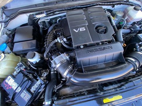 Used 2021 Nissan Frontier S image 27