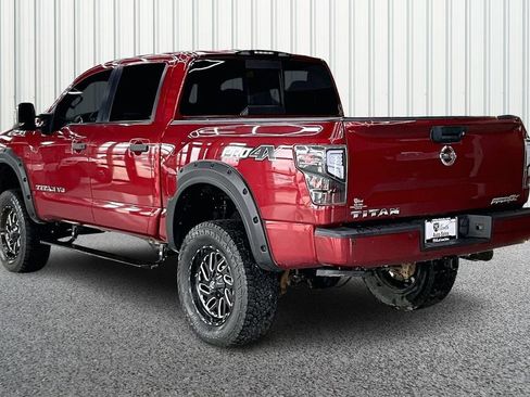 Used 2018 Nissan Titan PRO-4X w/ Pro-4x Convenience Package AWD/4WD image 4