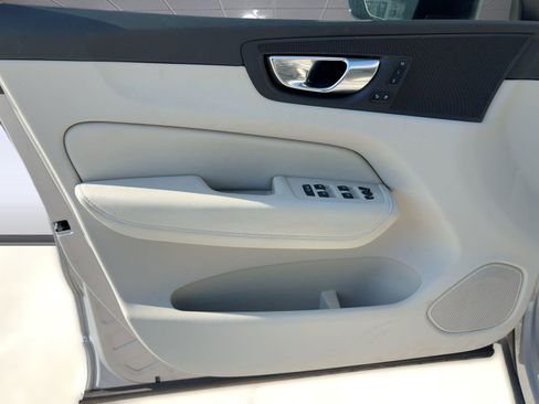 Certified 2023 Volvo XC60 T8 Plus w/ Climate Package image 21