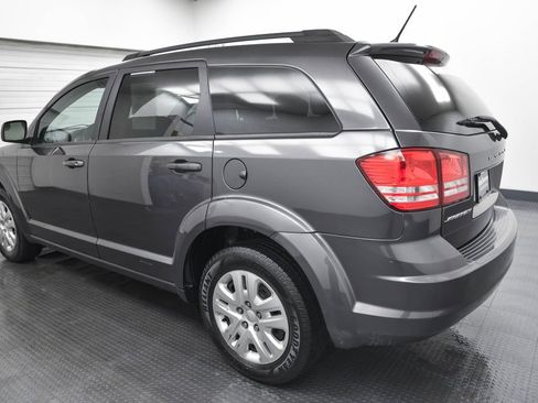 Used 2016 Dodge Journey SE w/ Flexible Seating Group image 5