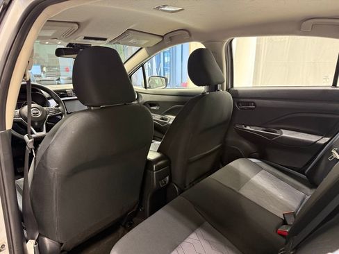 Certified 2023 Nissan Versa SV image 23