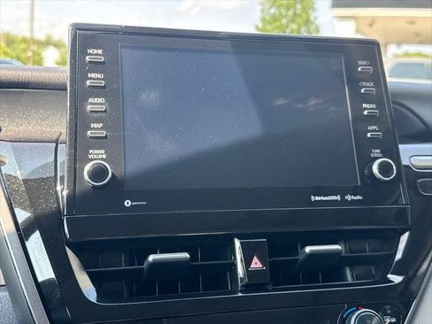 Used 2022 Toyota Camry XLE w/ Cold Weather Package FWD image 16