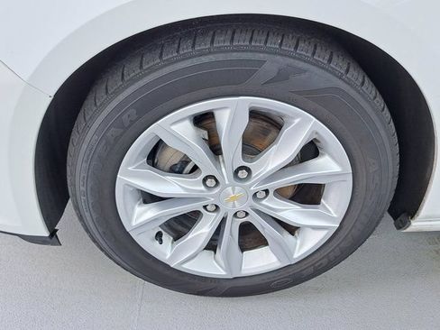 Used 2024 Chevrolet Malibu LT FWD image 36