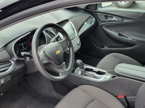 Used 2019 Chevrolet Malibu LT image 5