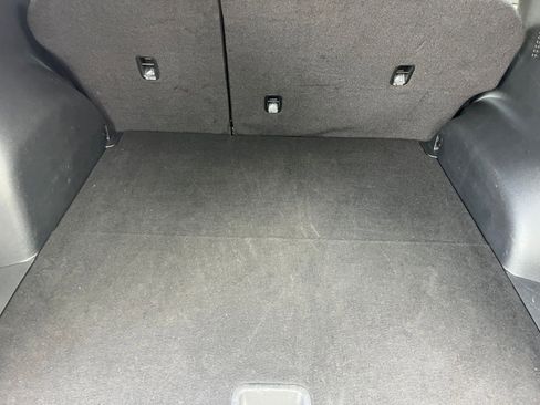 Used 2025 Kia Sportage LX image 30