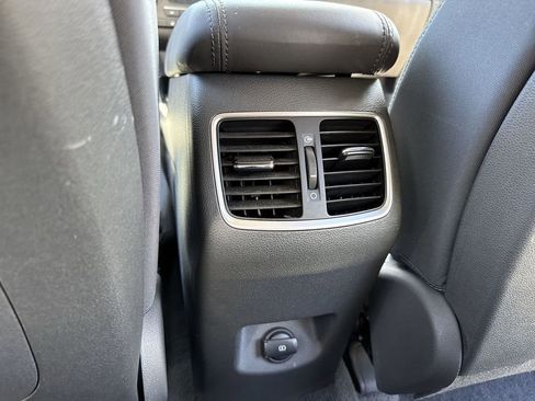 Used 2019 Hyundai Tucson SEL image 38