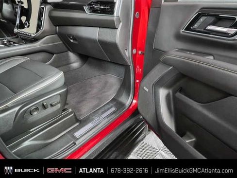 Certified 2025 GMC Yukon Elevation AWD/4WD image 25