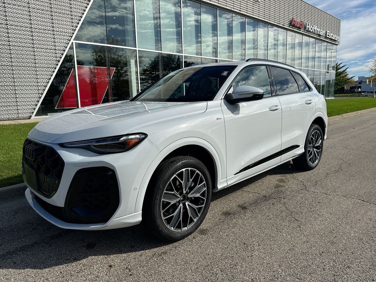 New 2026 Audi Q5 Premium Plus AWD/4WD image 22