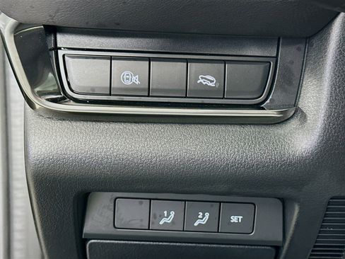Used 2025 MAZDA CX-30 AWD 2.5 S w/ Preferred Package image 17