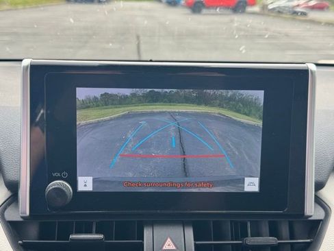 Used 2024 Toyota RAV4 XLE w/ Convenience Package image 21