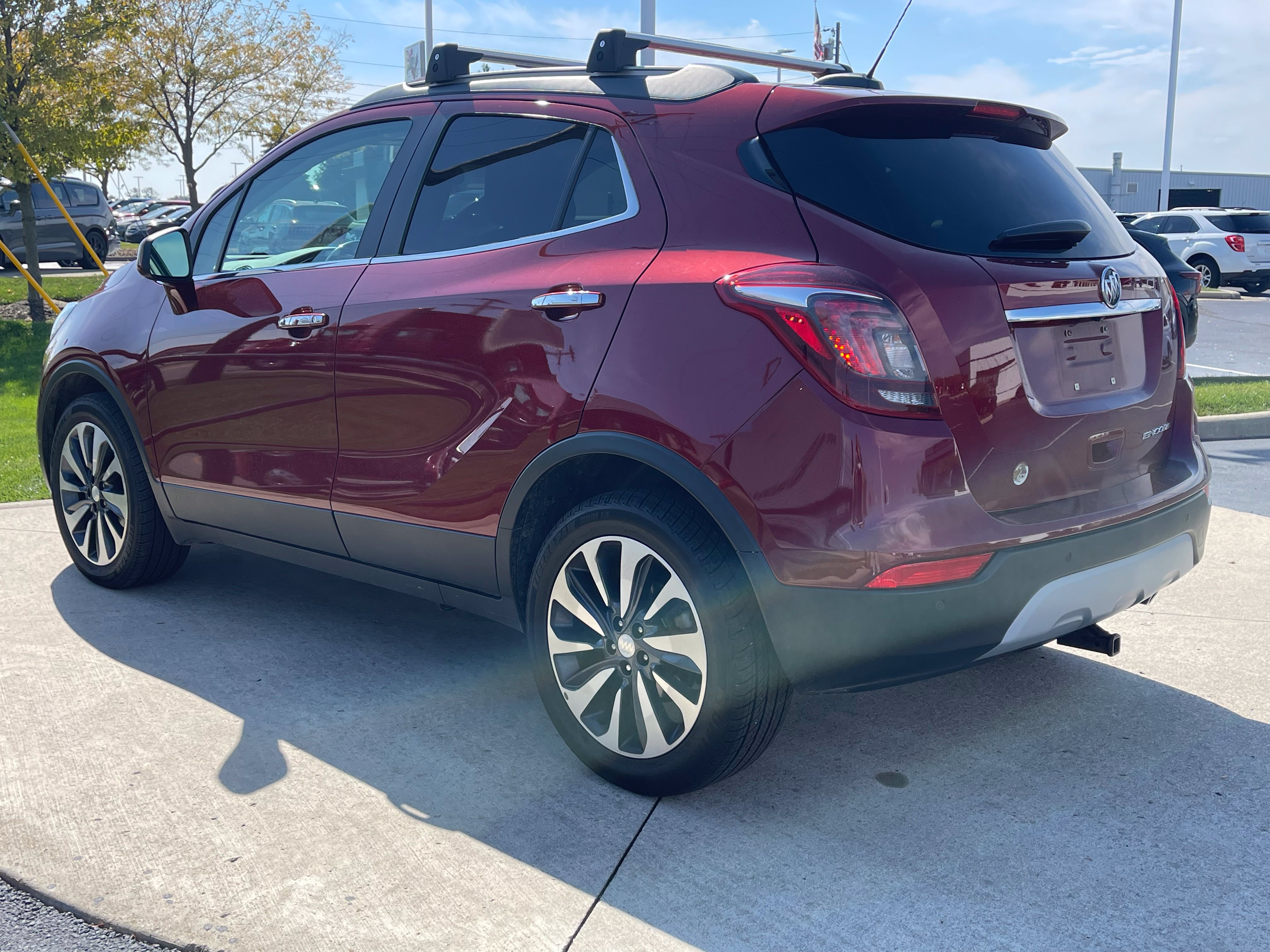 Used 2021 Buick Encore Preferred w/ Safety Package II FWD image 5