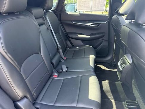 Certified 2023 INFINITI QX50 Sport AWD/4WD image 13