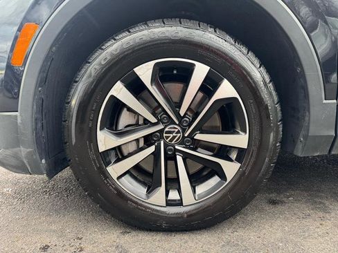 Used 2023 Volkswagen Tiguan S image 24