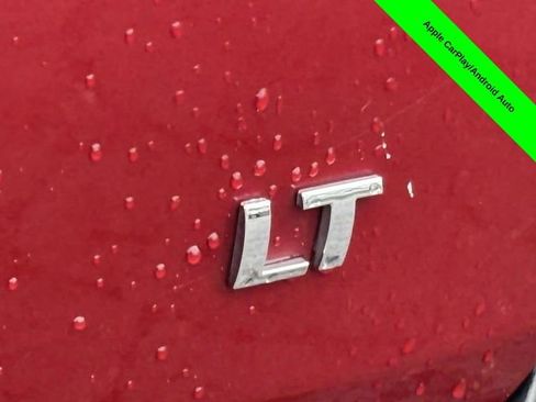 Used 2019 Chevrolet Traverse LT image 42