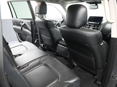 Used 2023 Nissan Armada SV w/ Cargo Package AWD/4WD image 23
