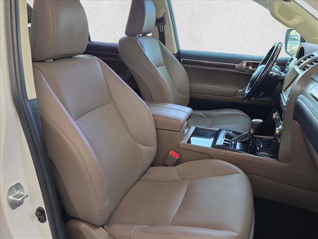 Used 2021 Lexus GX 460 Premium w/ Premium Package AWD/4WD image 25