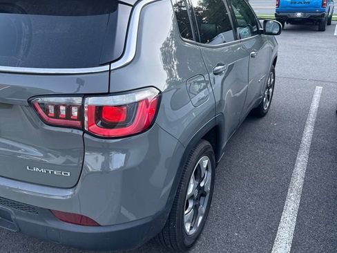Used 2020 Jeep Compass Limited AWD/4WD image 9