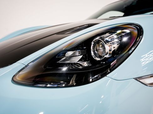 Used 2023 Porsche 718 Cayman GT4 RS image 35