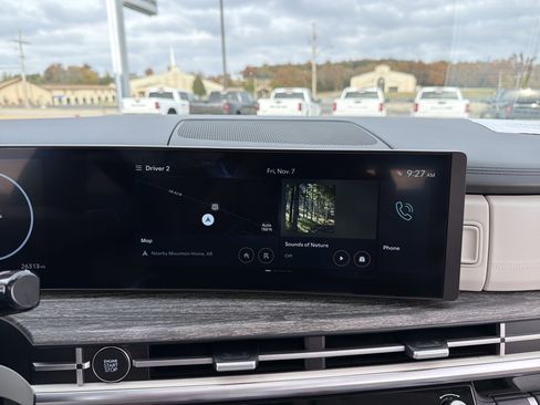 Used 2024 Hyundai Santa Fe Calligraphy image 25