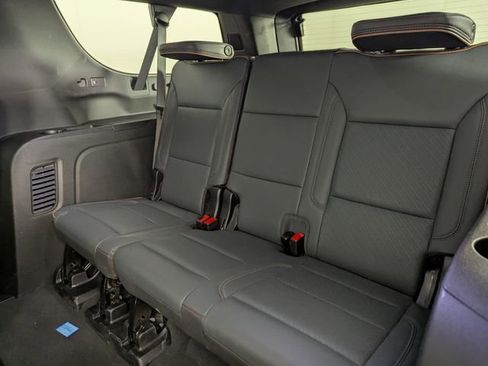 Used 2025 GMC Yukon XL AT4 w/ AT4 Premium Package image 24