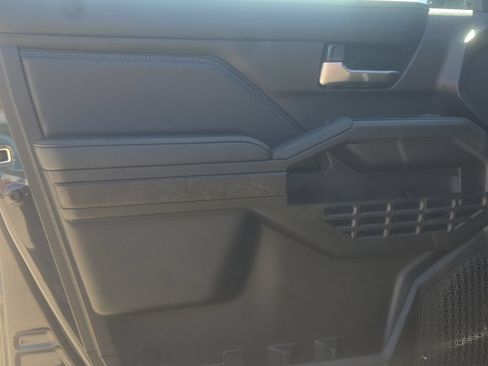 New 2026 Toyota Tacoma Limited AWD/4WD image 17