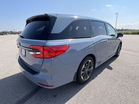 Used 2024 Honda Odyssey Elite image 14