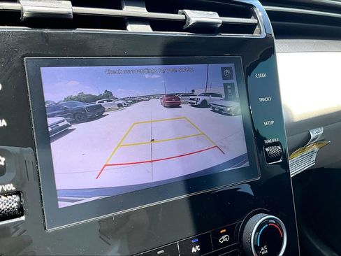 Used 2022 Hyundai Tucson SEL FWD image 25