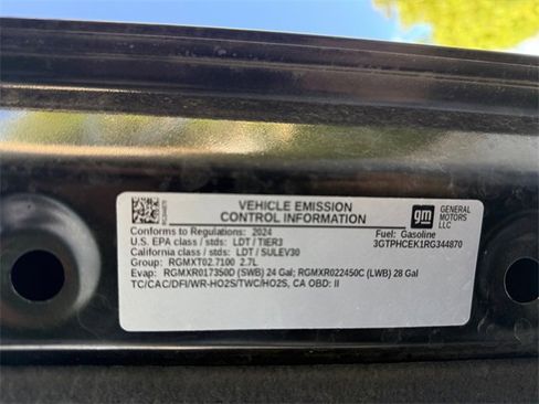 Used 2024 GMC Sierra 1500 Elevation image 26